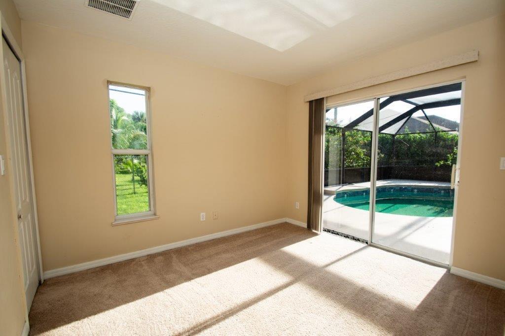 PORT ST LUCIE SECTION 19 - Residential Lease