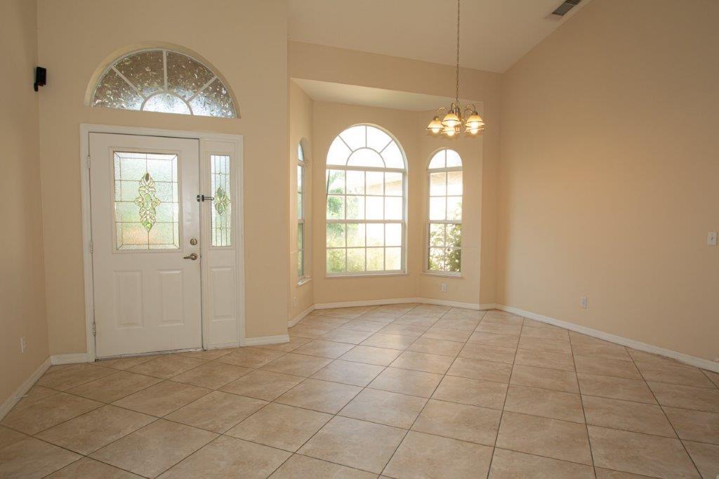 PORT ST LUCIE SECTION 19 - Residential Lease