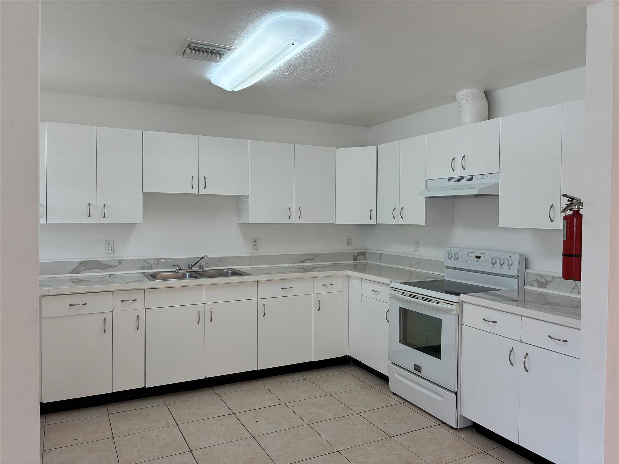 313-321 NW 7th Street