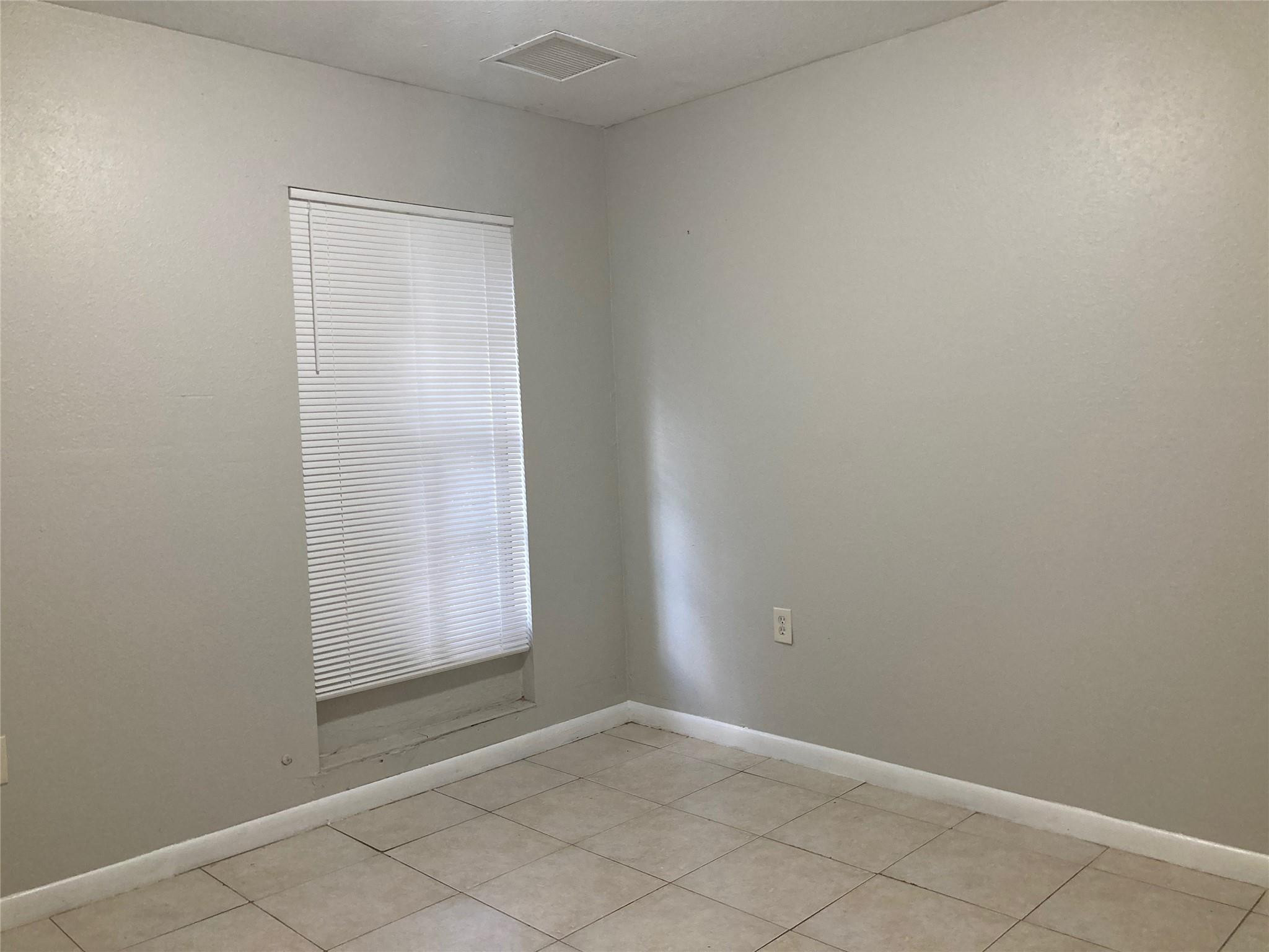 Major-Rolle Add To Pompan - Residential Income