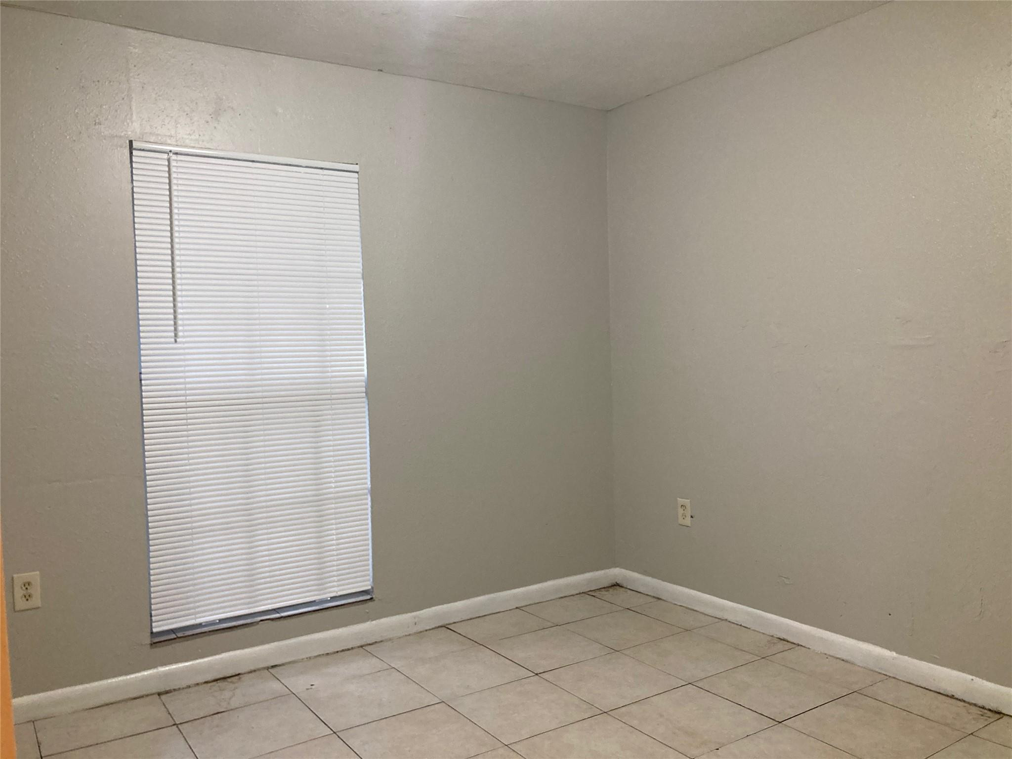 Major-Rolle Add To Pompan - Residential Income