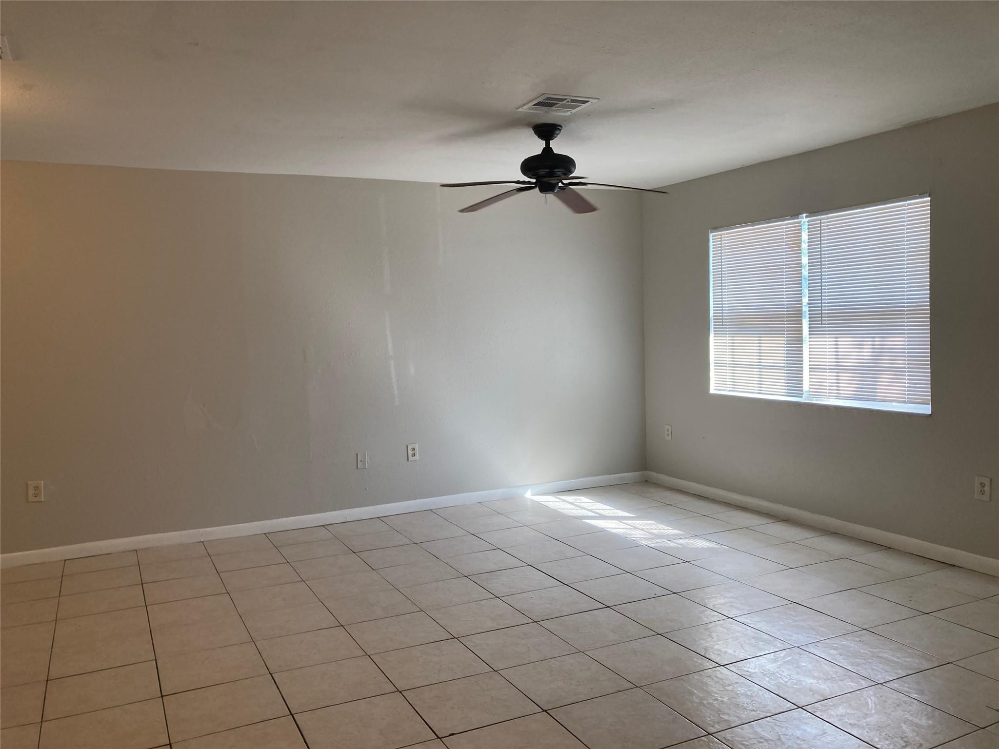 Major-Rolle Add To Pompan - Residential Income