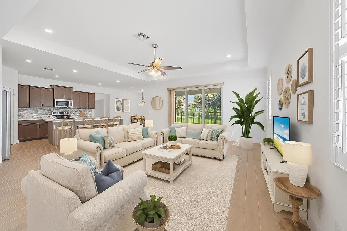 2570 SW Berry Park Circle