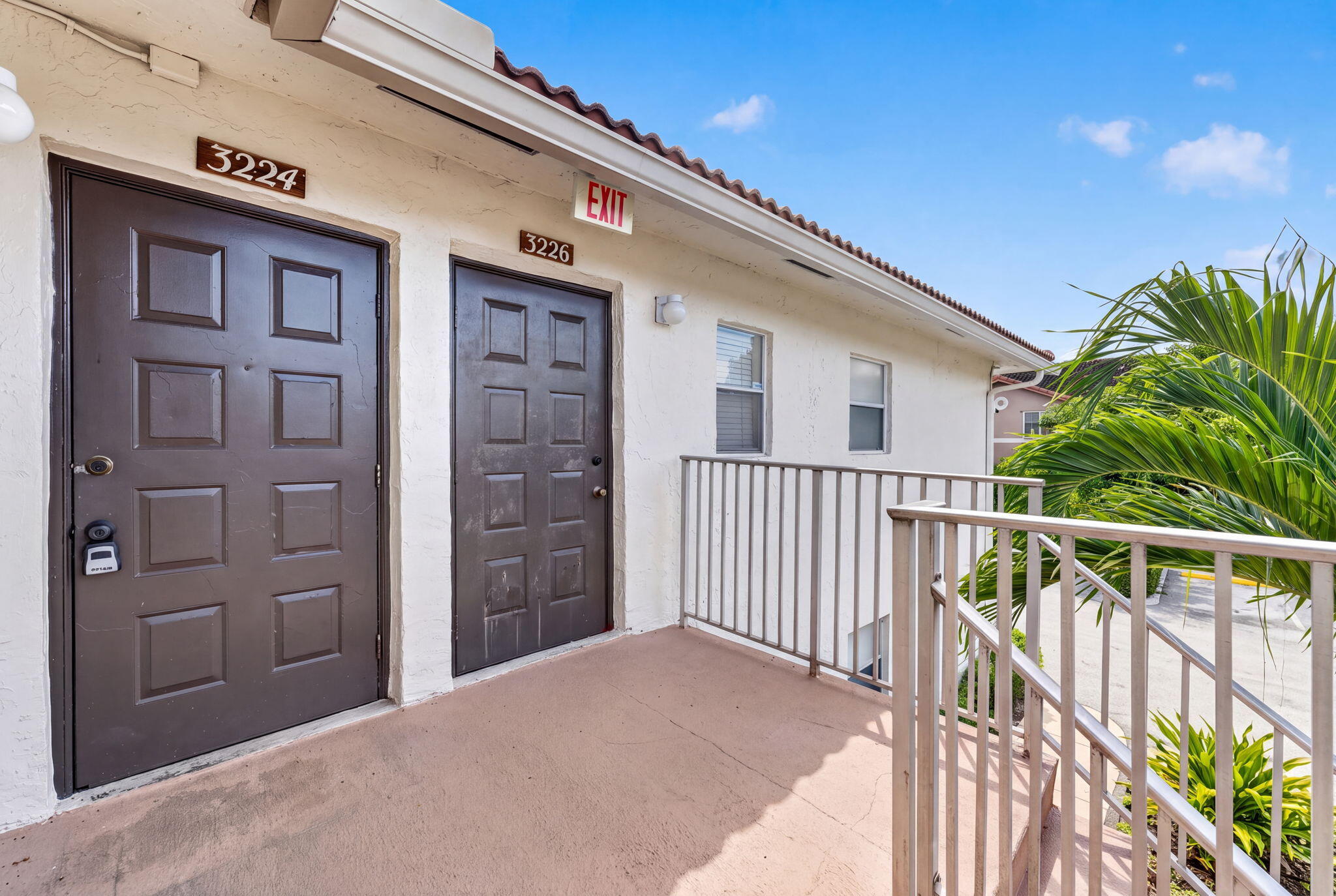 3224 CORAL RIDGE Drive 3224