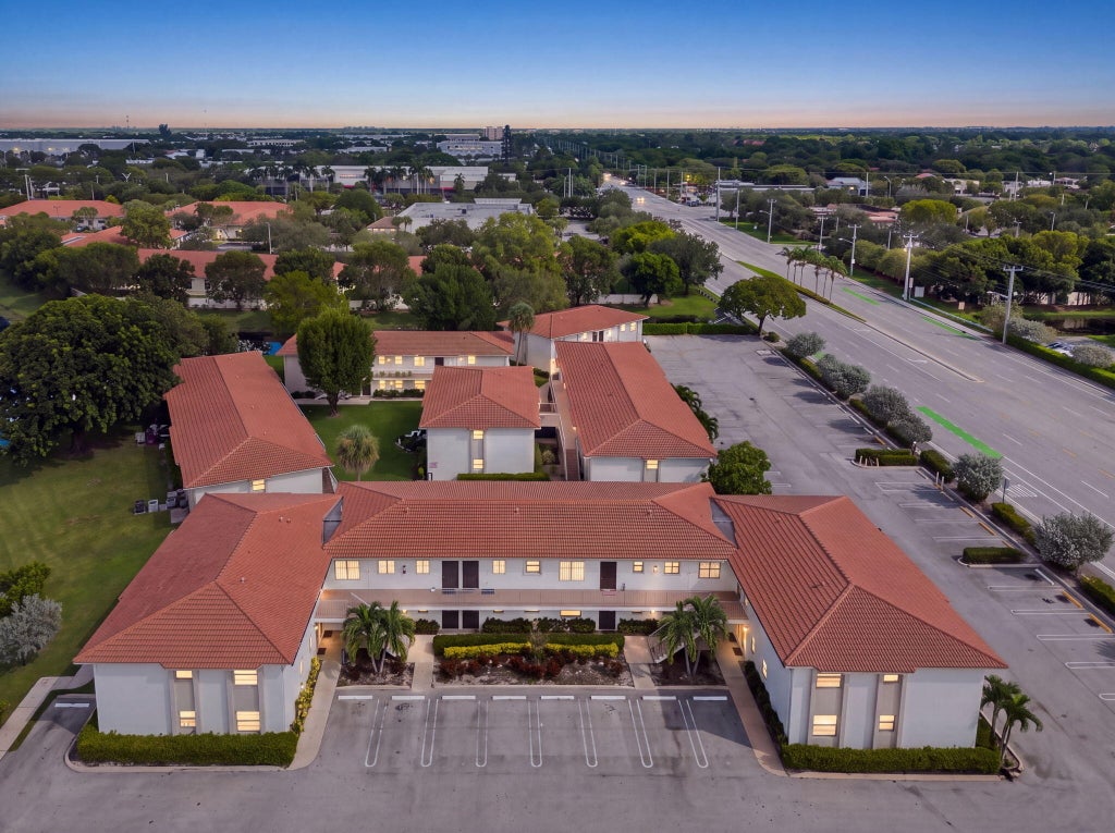 Photo of 3224 CORAL RIDGE Drive #3224, Coral Springs, FL 33065 (MLS # B26086764)