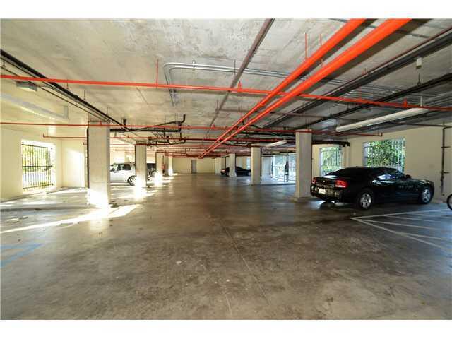 MERIDIAN DELRAY CONDO - Residential