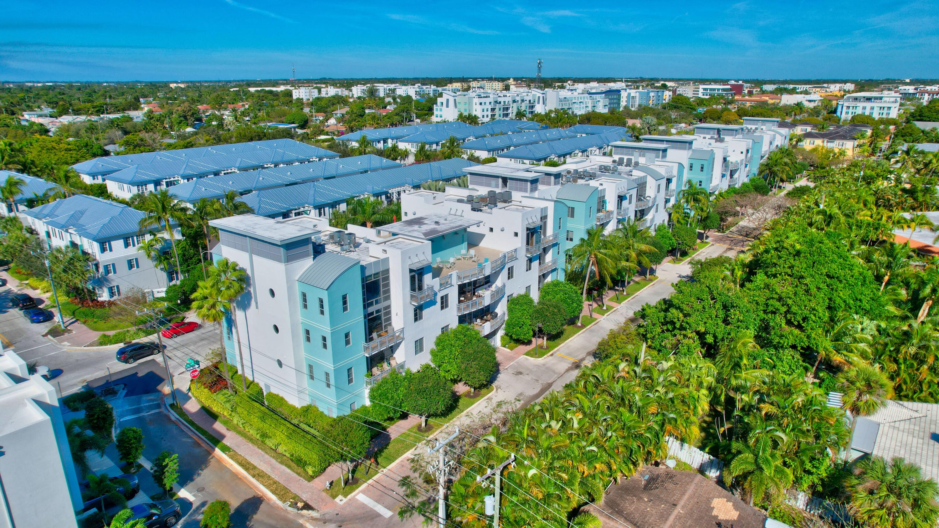 MERIDIAN DELRAY CONDO - Residential