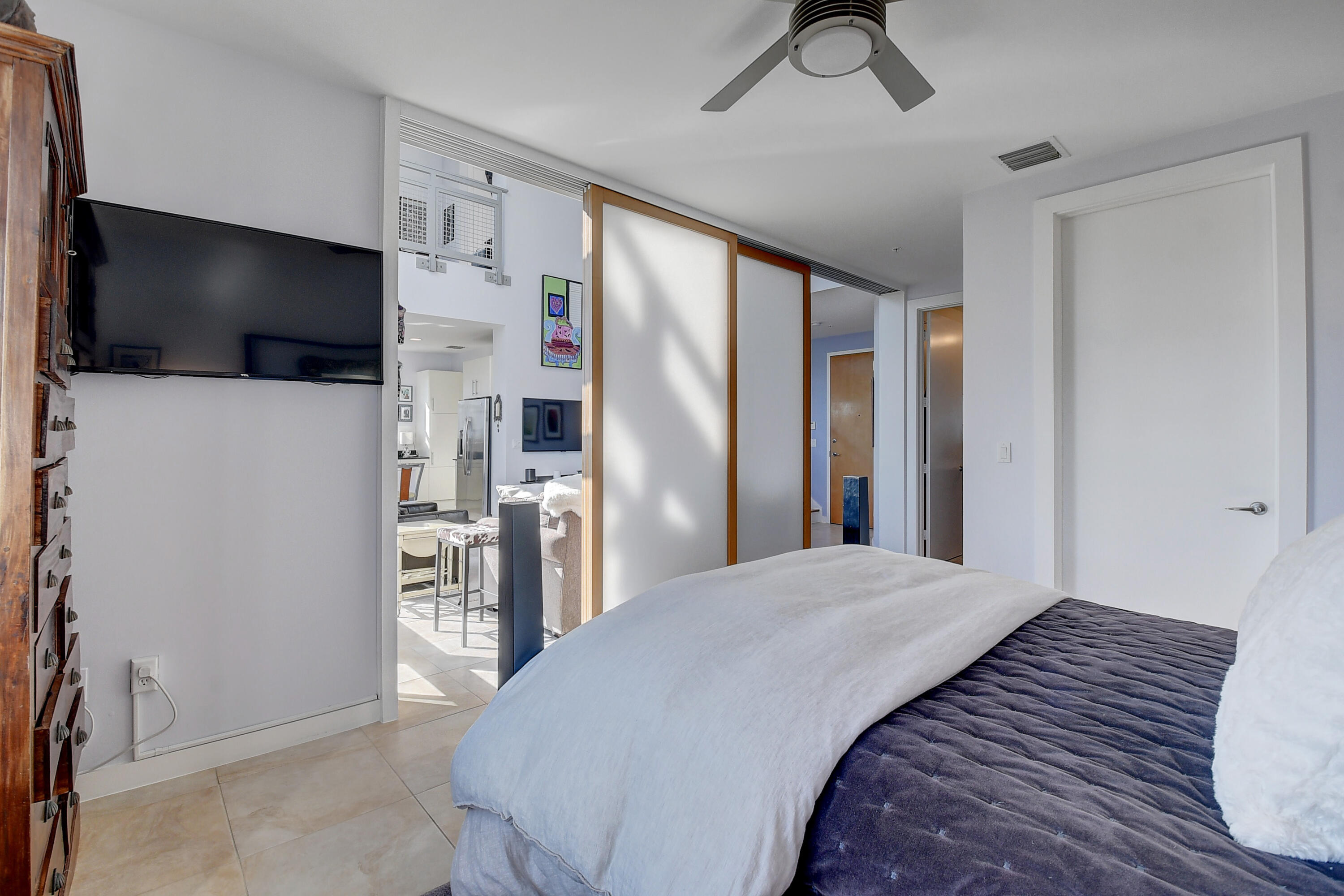 MERIDIAN DELRAY CONDO - Residential