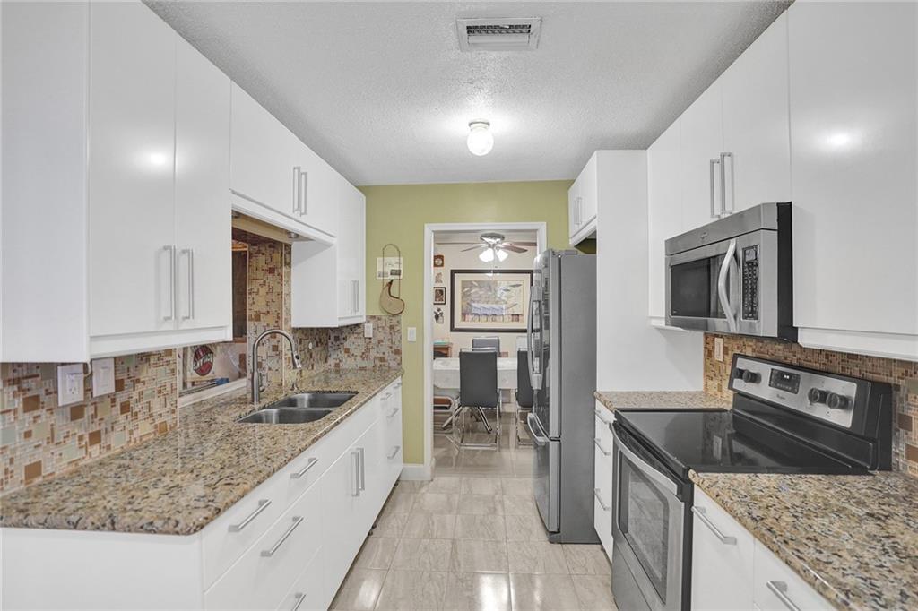 Mainlands Of Tamarac Lake - Residential