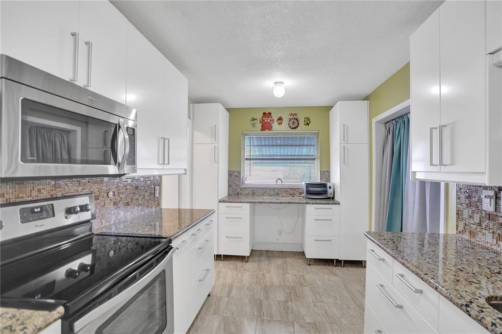 Mainlands Of Tamarac Lake - Residential