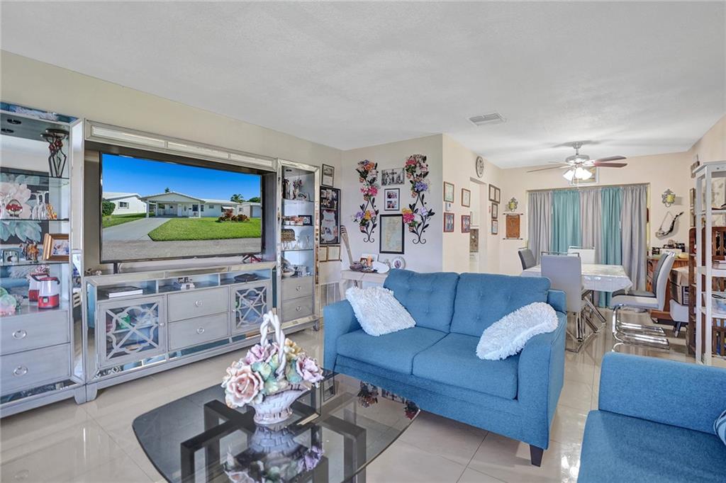 Mainlands Of Tamarac Lake - Residential