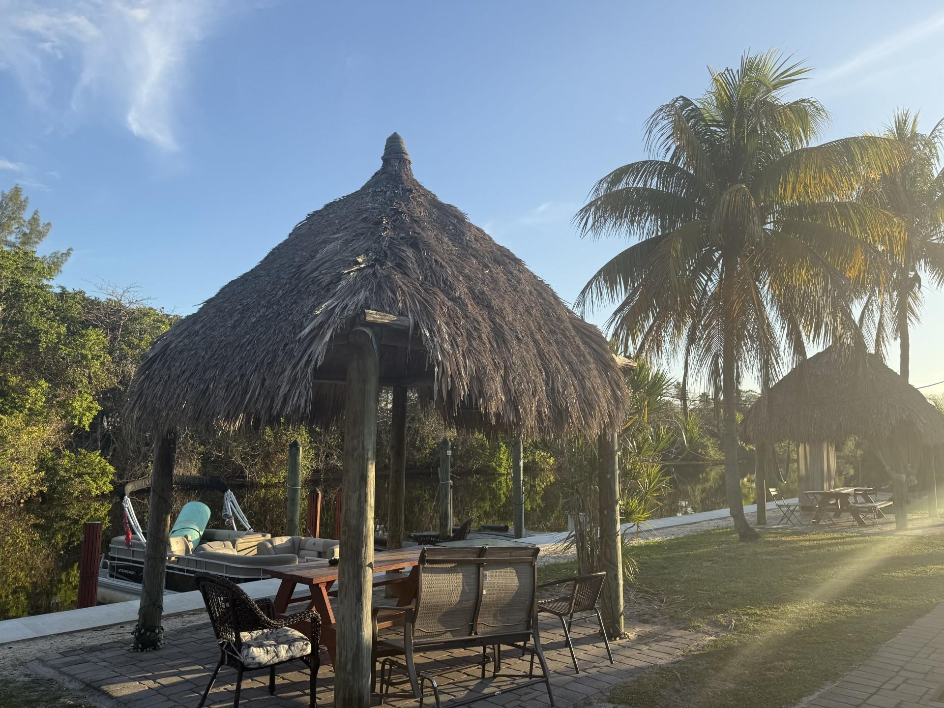 CANAL GROVES CONDO - Residential Lease