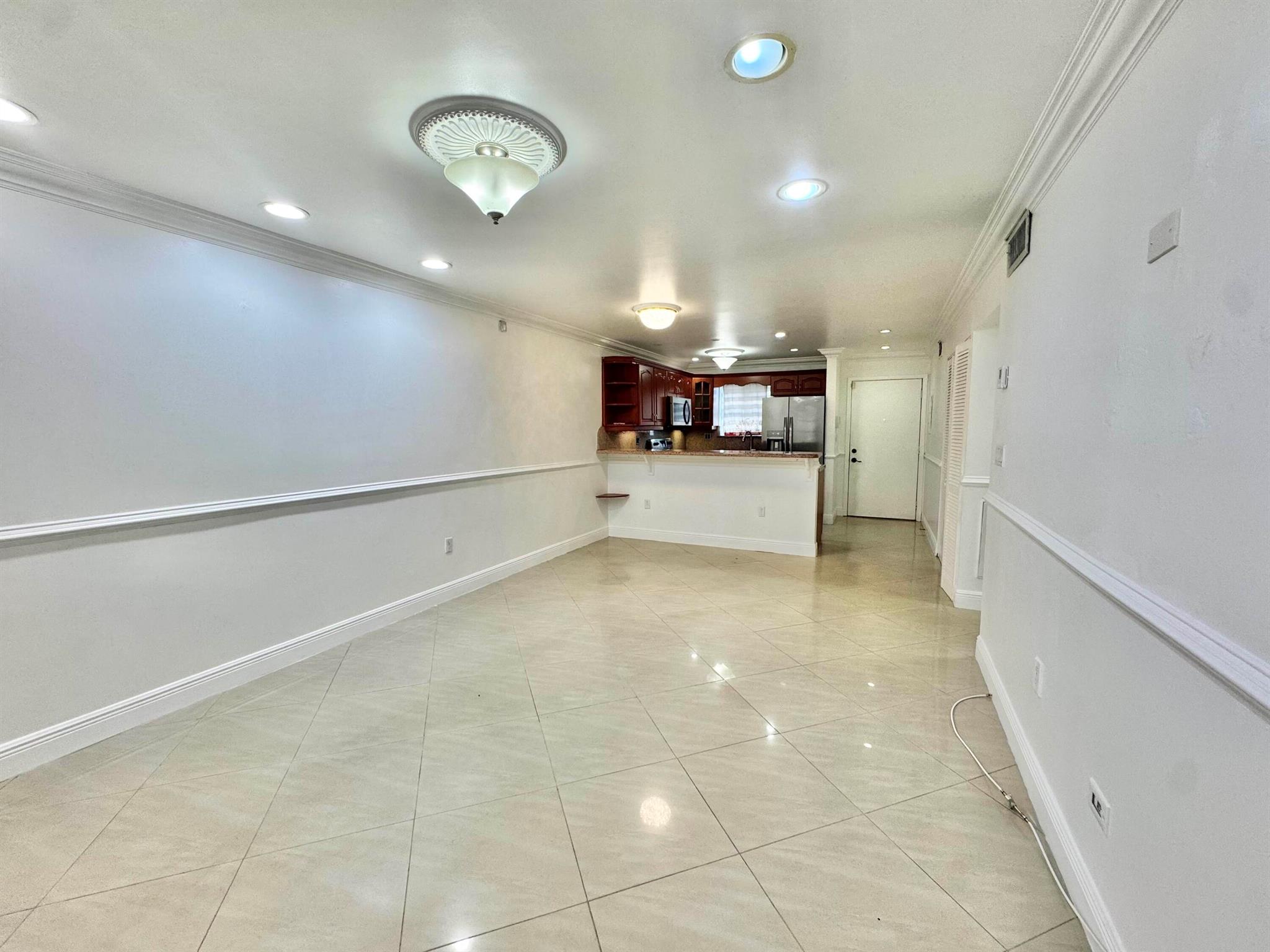 FOREST HILL GARDENS CONDO - Residential