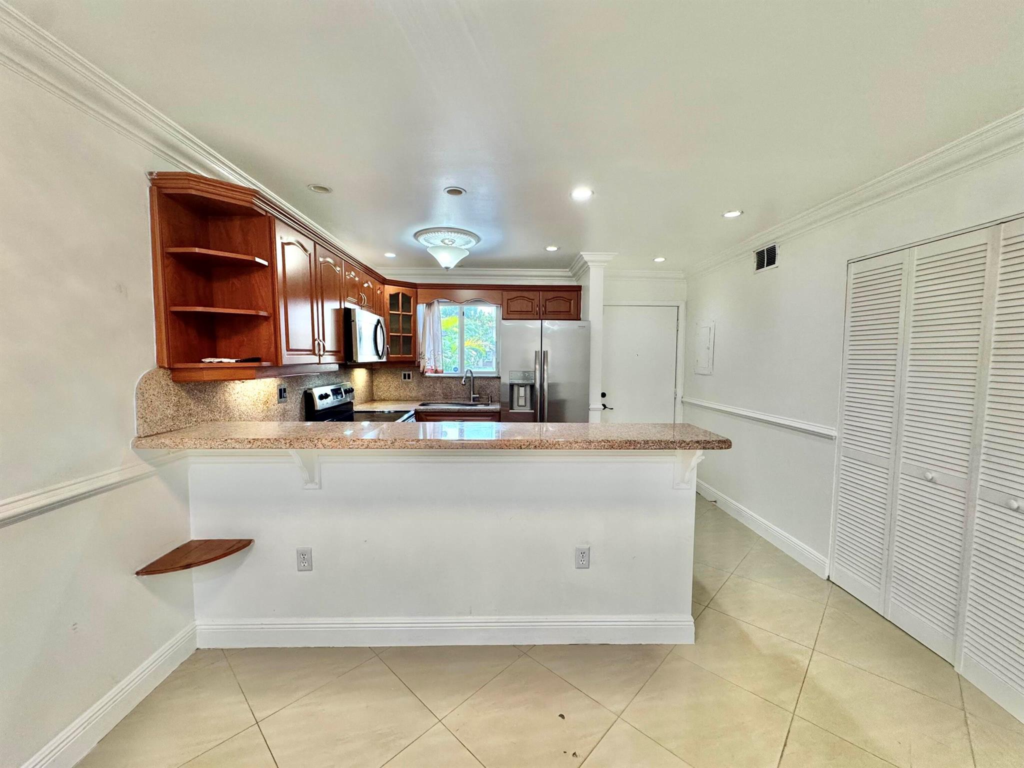 FOREST HILL GARDENS CONDO - Residential