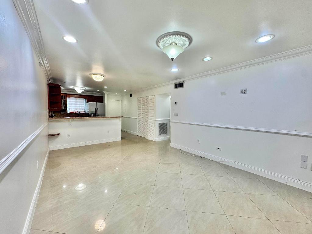 6074 Forest Hill Boulevard 107