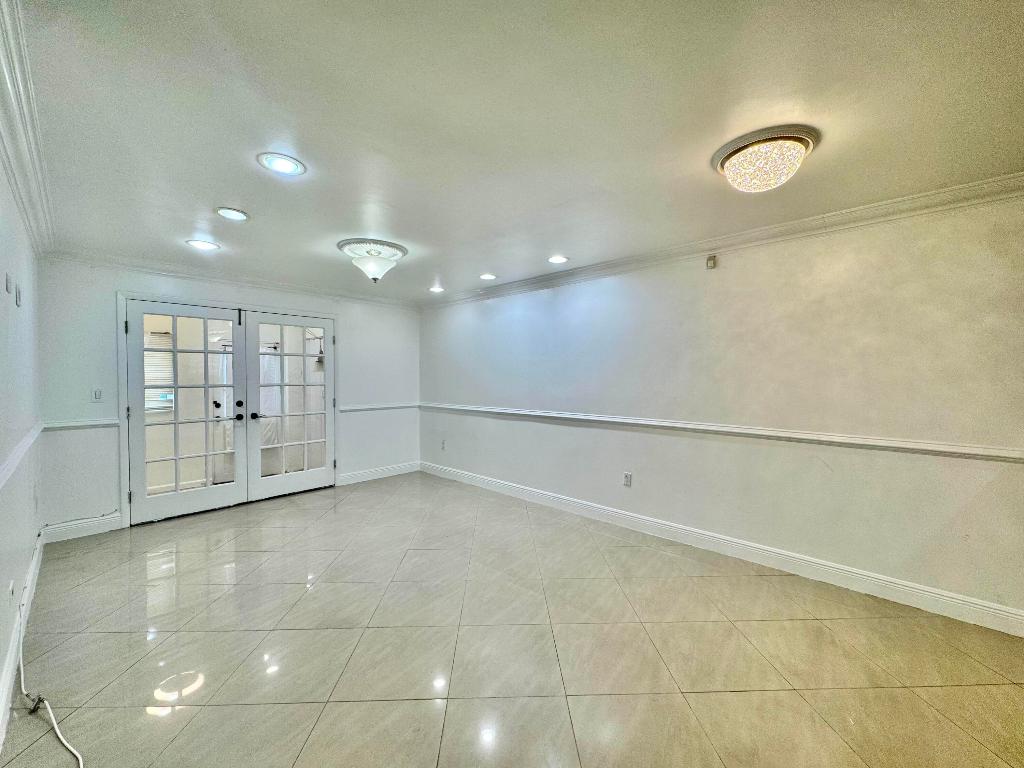 6074 Forest Hill Boulevard 107