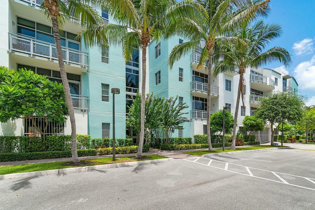 Photo of 335 SE 6th Avenue #304, Delray Beach, FL 33483 (MLS # R11143651)