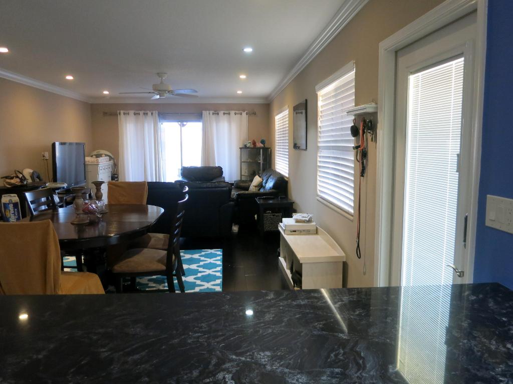 WINDSOR PARK SOUTH CONDOMINIUMS - Residential