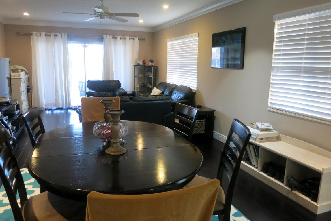 WINDSOR PARK SOUTH CONDOMINIUMS - Residential