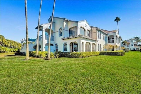 Photo of 704 Ryder Cup Circle, Palm Beach Gardens, FL 33418 (MLS # B26082487)