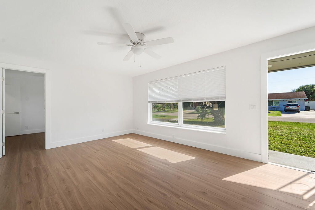 Photo of 4317 Birdwood Street, Palm Beach Gardens, FL 33410 (MLS # R10950280)