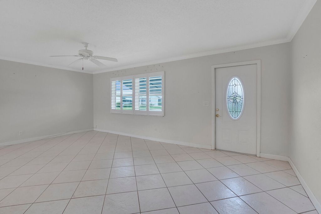 Photo of 1304 SW 23rd Street, Boynton Beach, FL 33426 (MLS # R11094689)