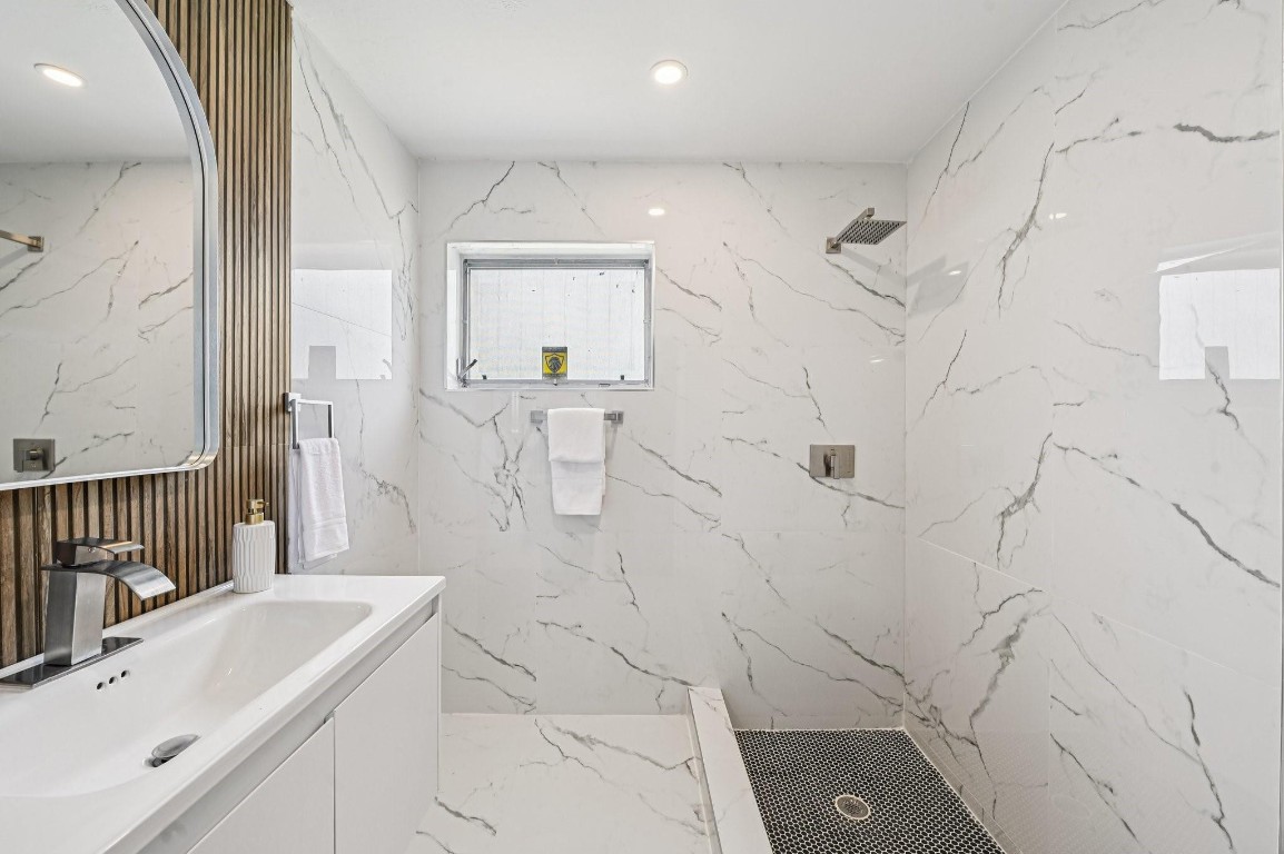 Miramar Isles Sec 6 62-27 - Residential