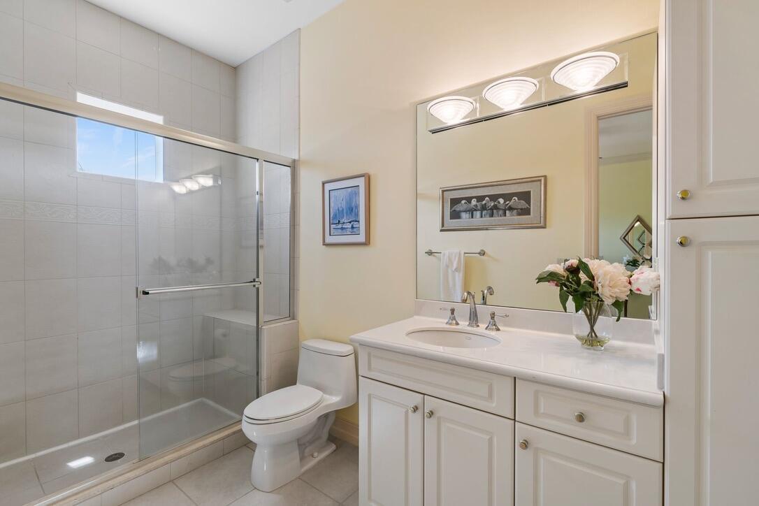 HARBOUR ISLES - Residential