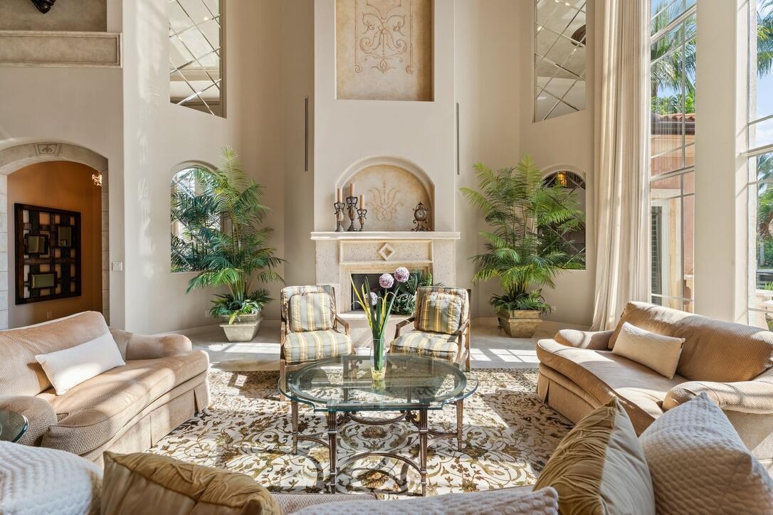 HARBOUR ISLES - Residential