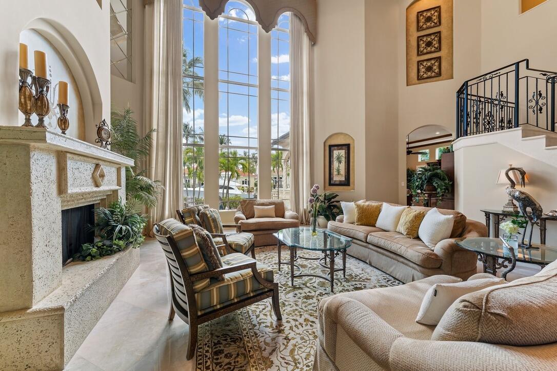 HARBOUR ISLES - Residential