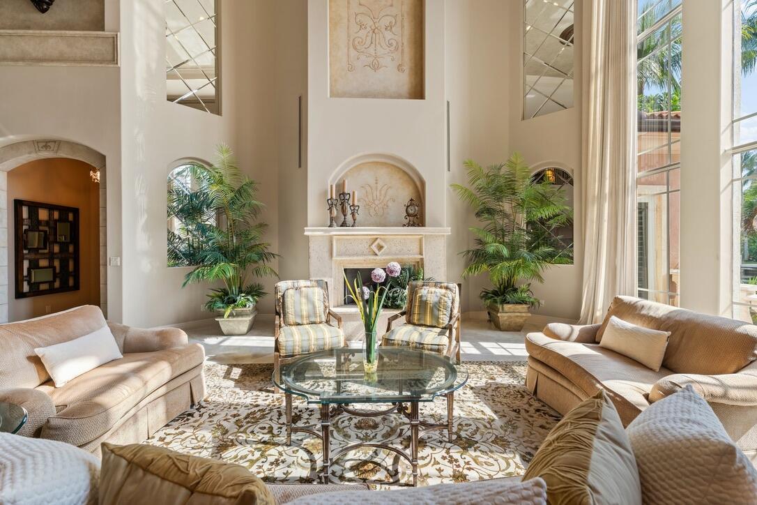 HARBOUR ISLES - Residential