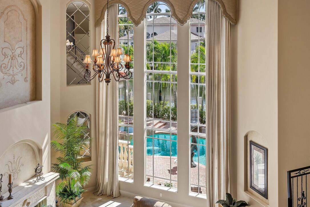 HARBOUR ISLES - Residential