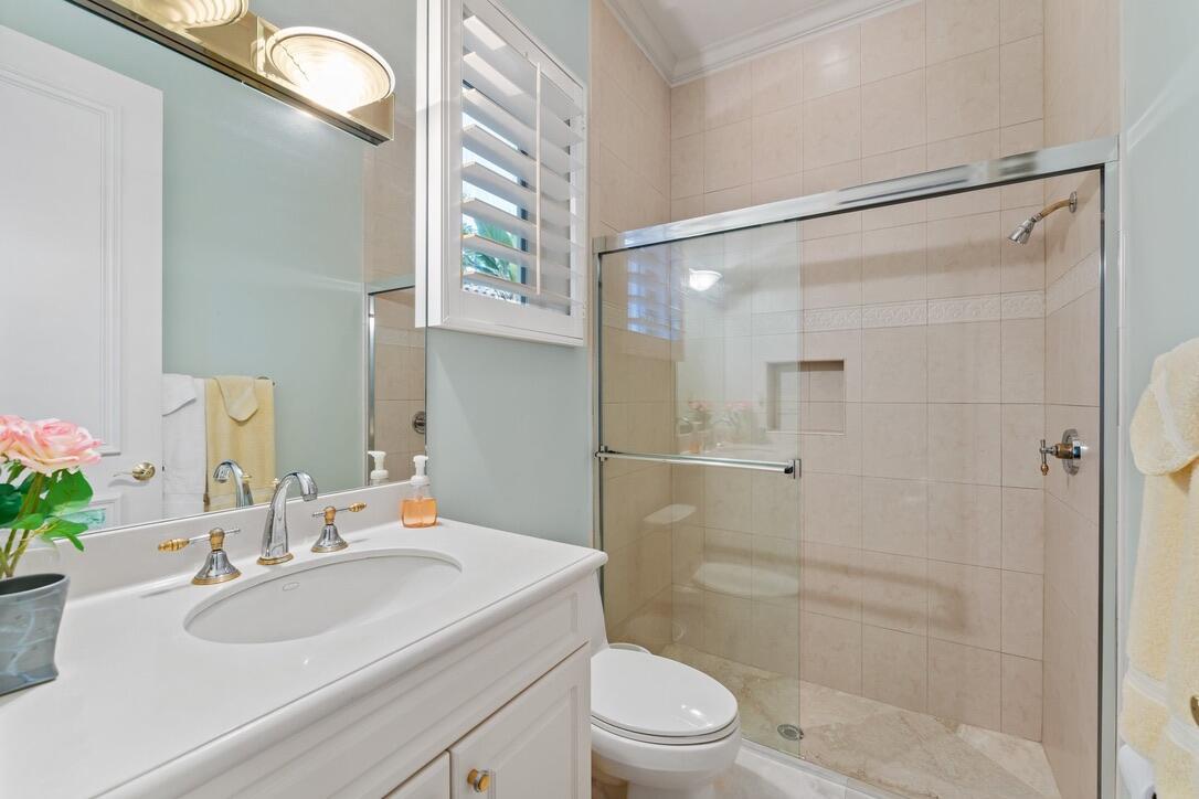 HARBOUR ISLES - Residential