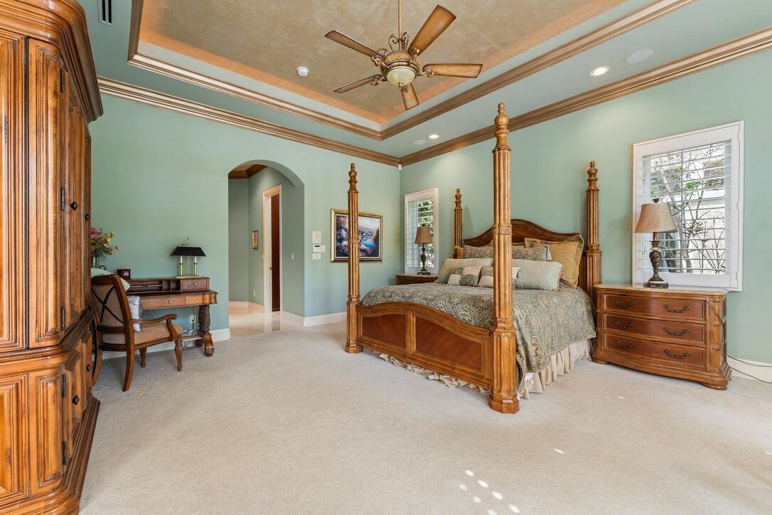 HARBOUR ISLES - Residential