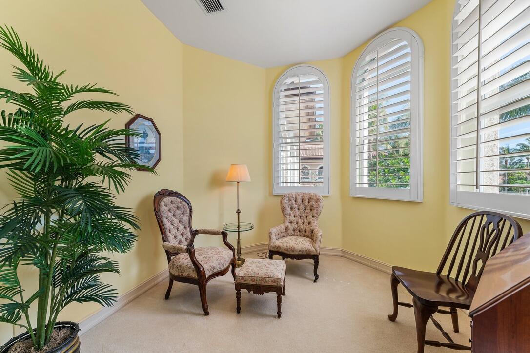 HARBOUR ISLES - Residential