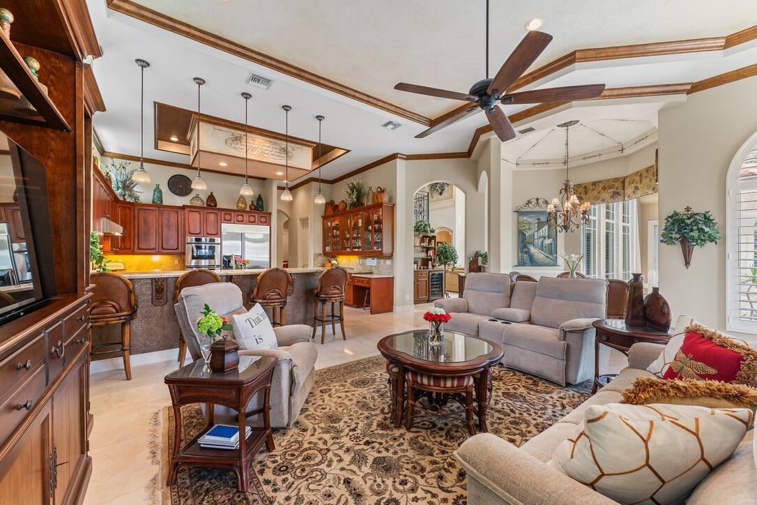 HARBOUR ISLES - Residential