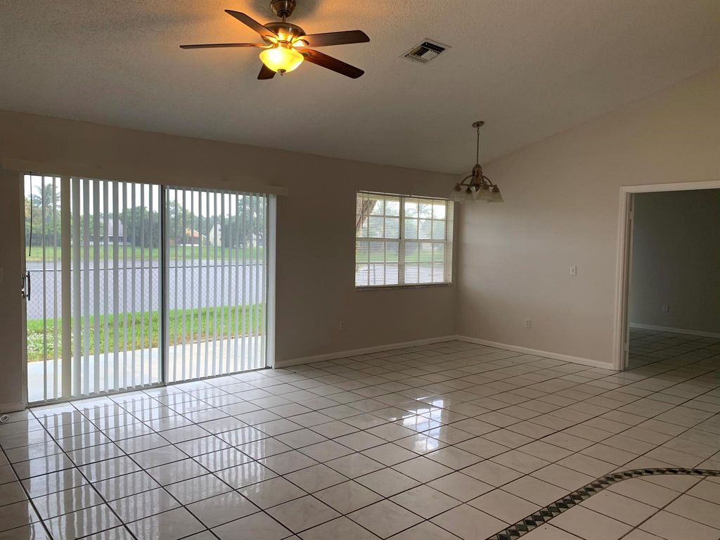 Photo of 1824 Edgewater Drive, Boynton Beach, FL 33436 (MLS # R11147245)