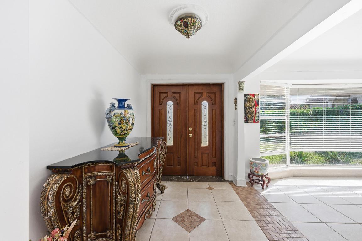 VENETIAN ISLES 3RD SEC - Residential