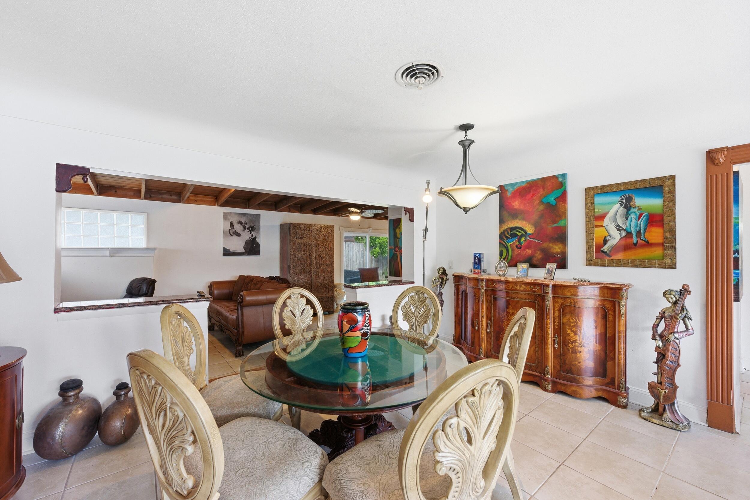 VENETIAN ISLES 3RD SEC - Residential