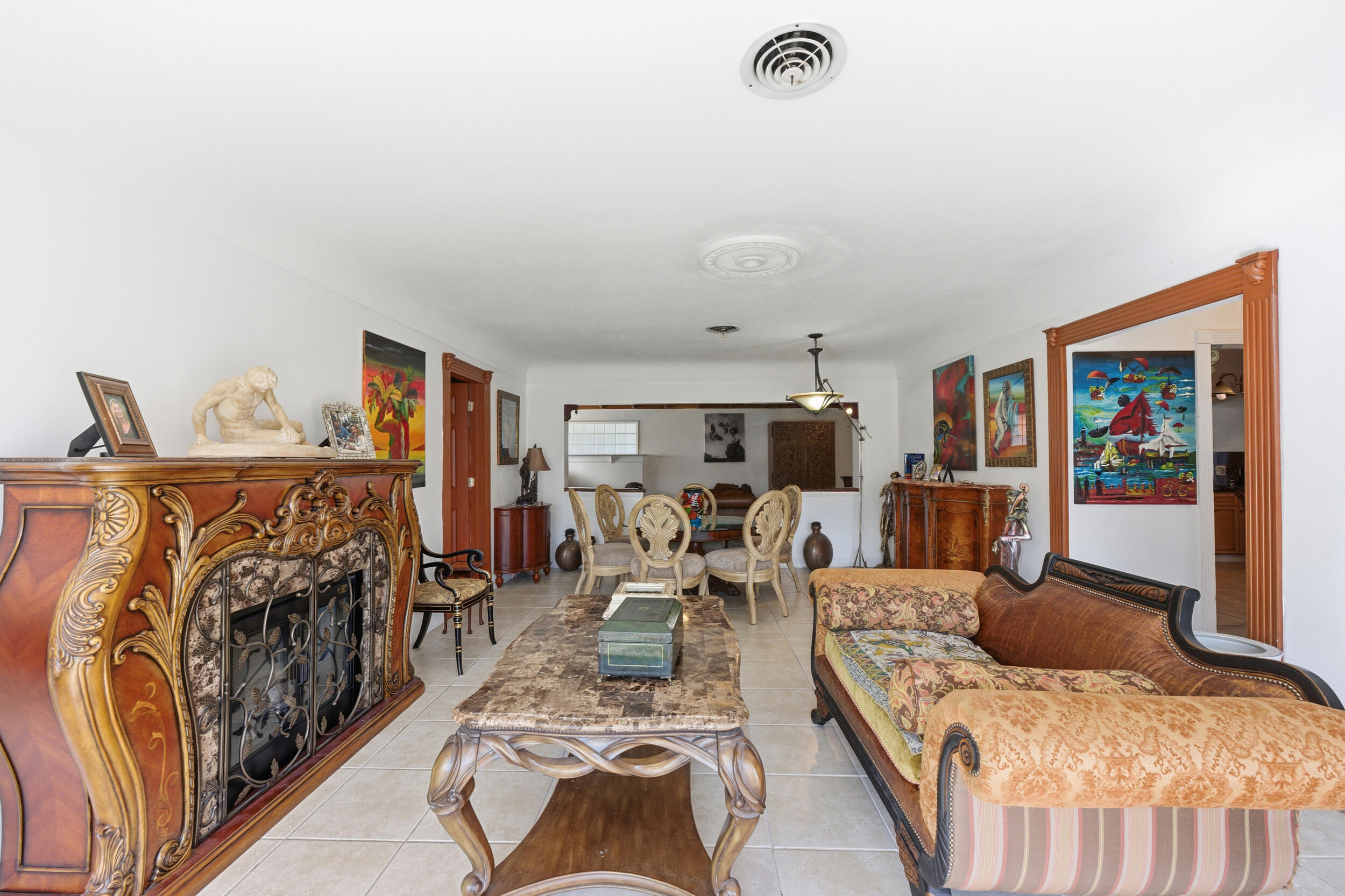 VENETIAN ISLES 3RD SEC - Residential