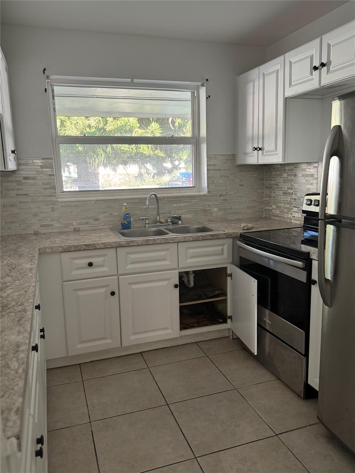 3033 NW 43th Ave 104