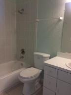 SEACREST ESTATES - Residential Lease