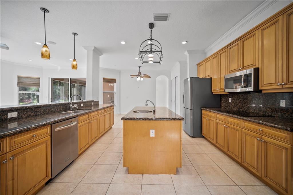 Parkland Isles - Residential