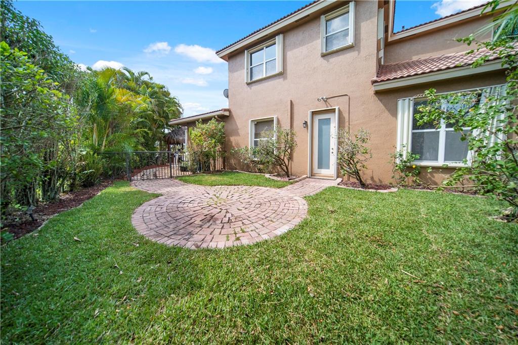 Parkland Isles - Residential