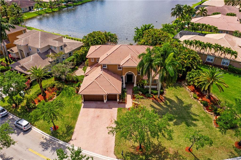 Parkland Isles - Residential