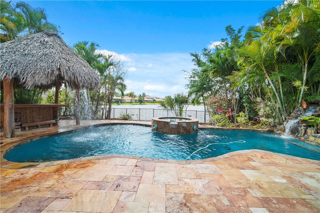 Parkland Isles - Residential