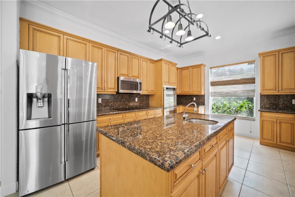 Parkland Isles - Residential