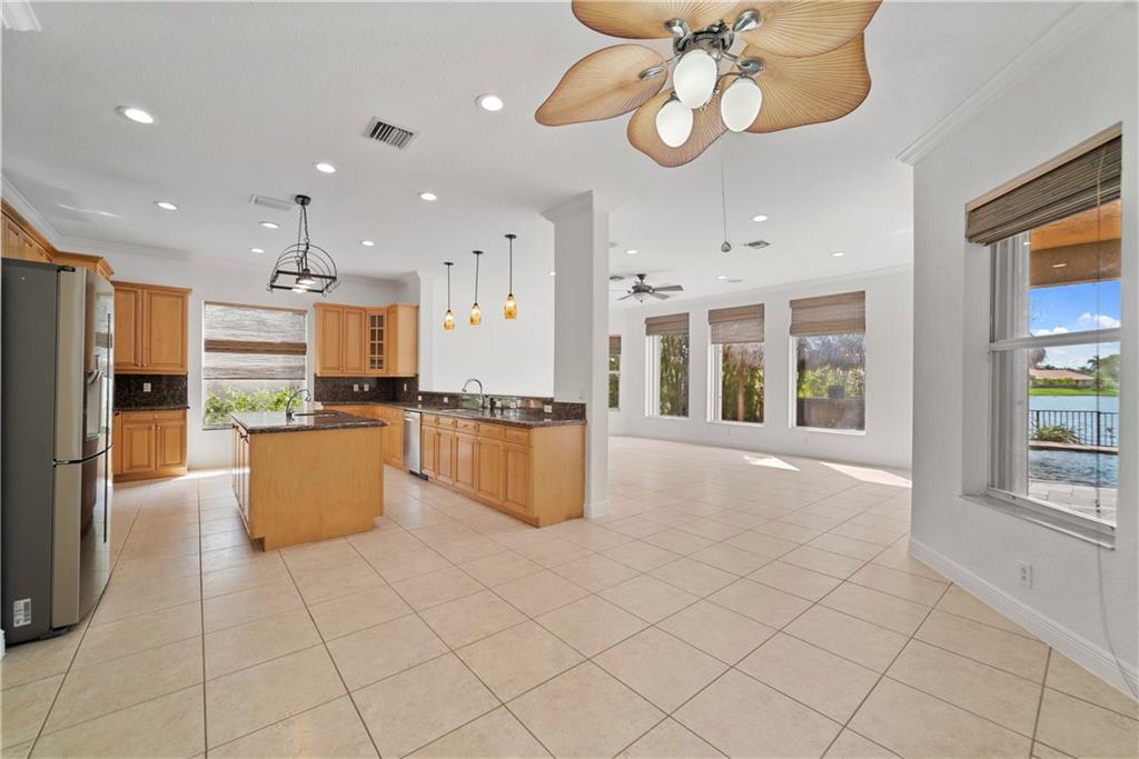 Parkland Isles - Residential
