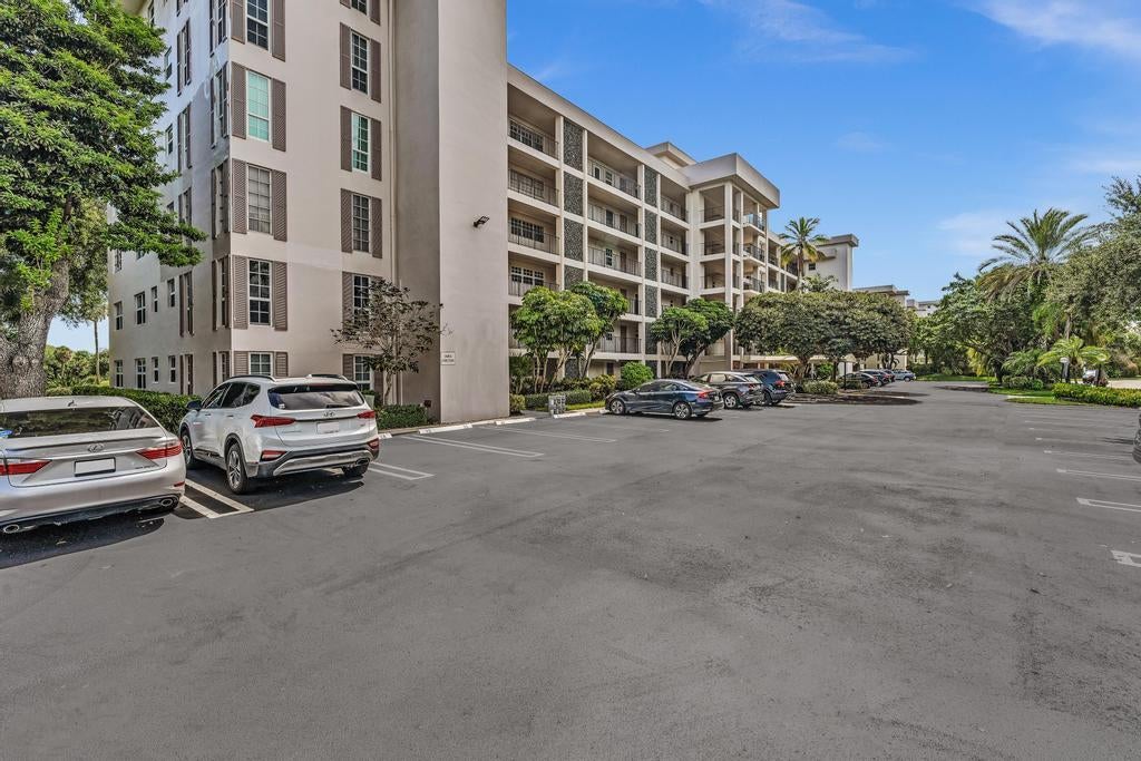 2950 N Palm Aire Drive 607