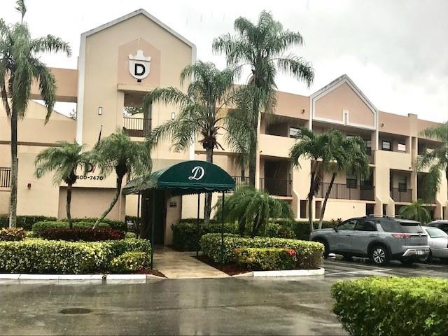 FAIRFAX - Residential